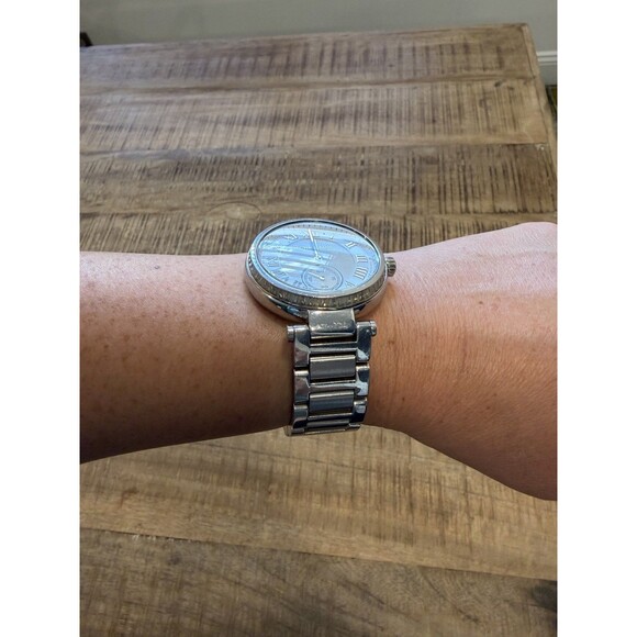 Michael Kors Skylar Women Stainless Steel Analog Dial Quartz Watch - Picture 6 of 10